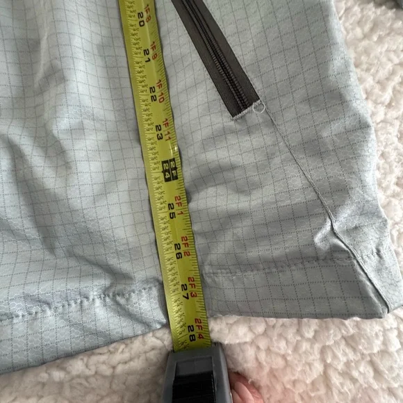 Quicksilver Jacket Windbreaker Womens Lg Hooded Full Zip Pocket Logo Silver - Picture 11 of 11